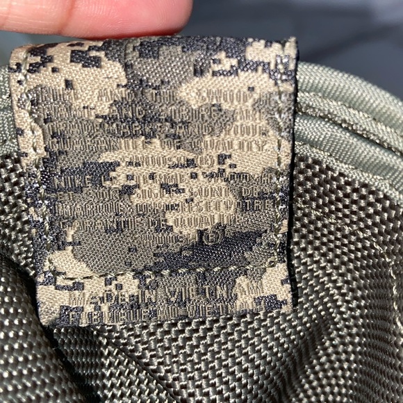 Nike Men's Sf Air Force 1 Black / Medium Olive Sneaker/Boot size 9 - Picture 11 of 17